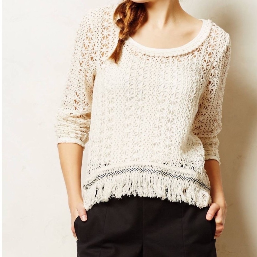 Anthropologie Akemi +‎ Kin Medium Shirt Open Knit Crochet Fringe Boho Pullover